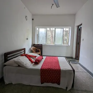  Guest house Shiranthi Sri Lanka